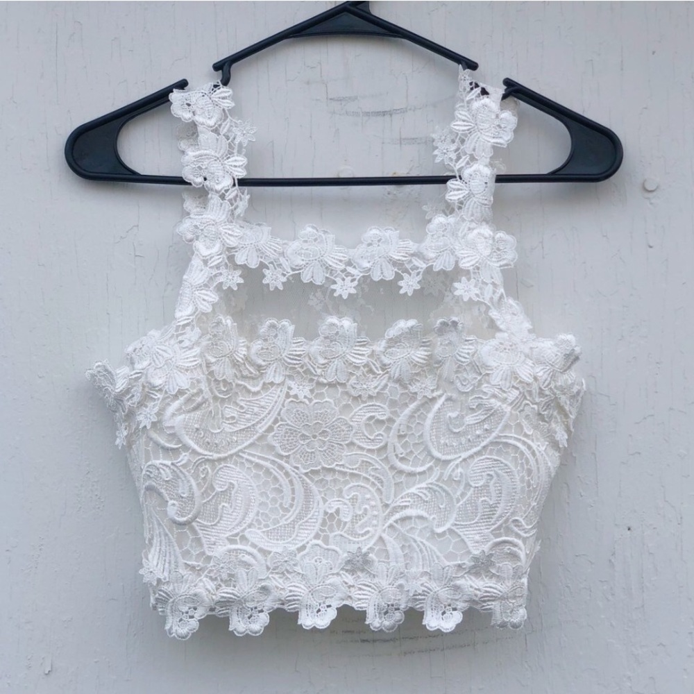 Ivory Crochet Crop